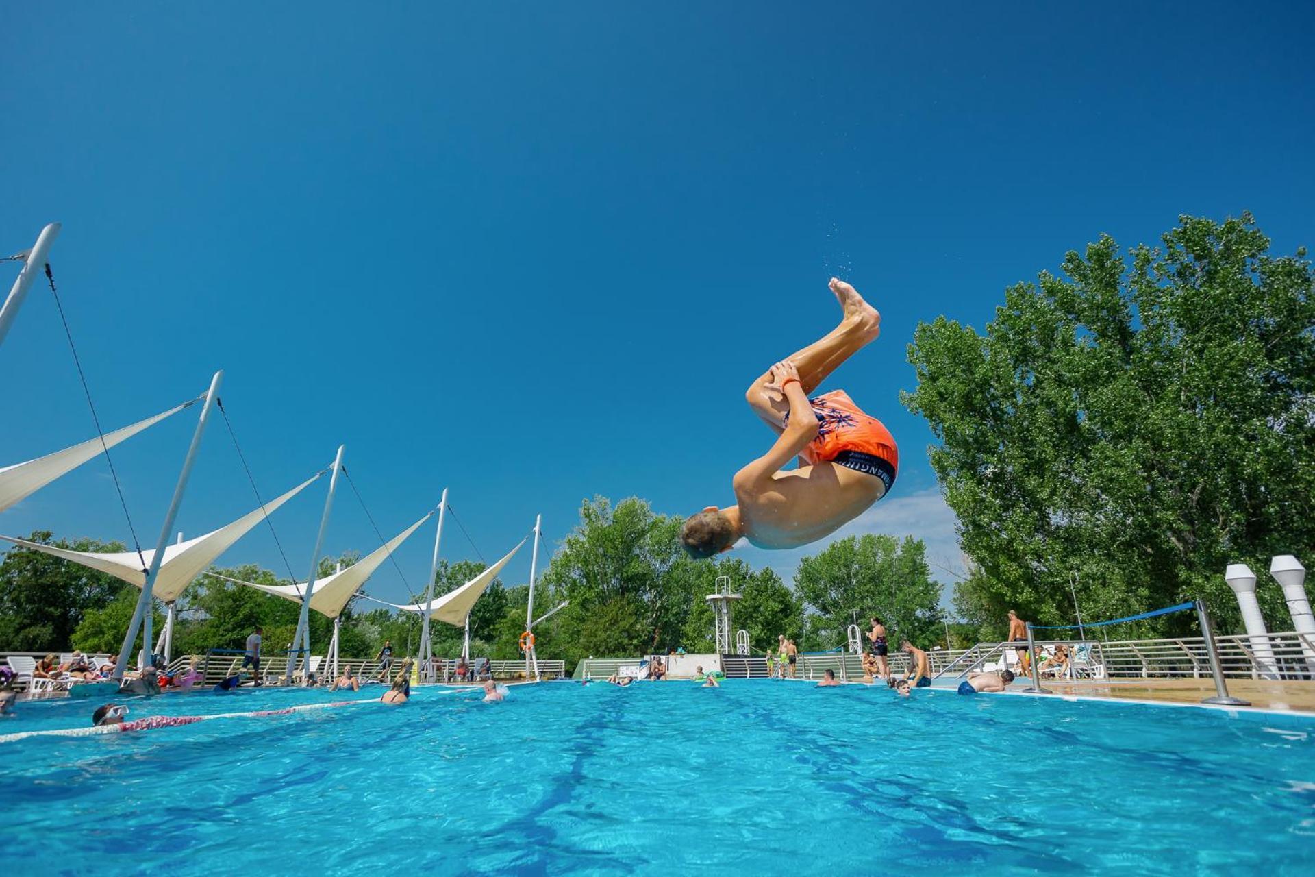 Balatontourist Fuered Camping & Bungalows Balatonfüred Exterior foto